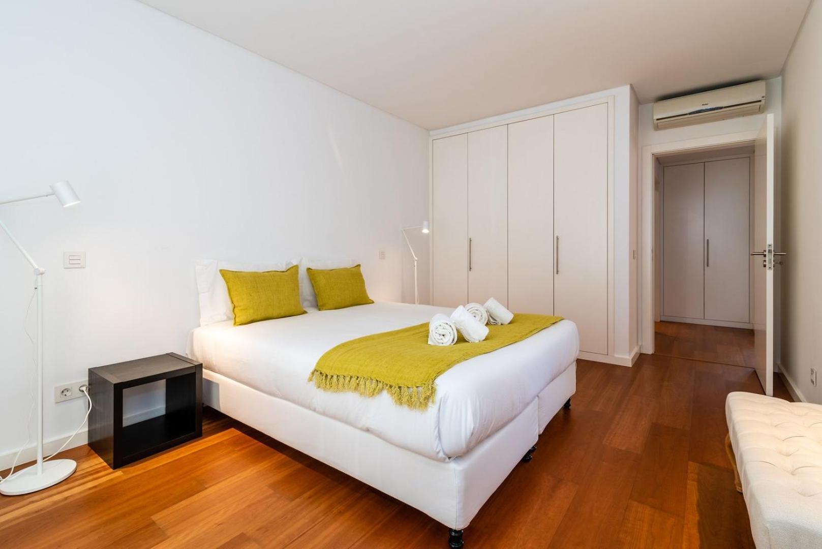 Guestready - Alges Apt With Stunning Rooftop Pool Apartment Ngoại thất bức ảnh
